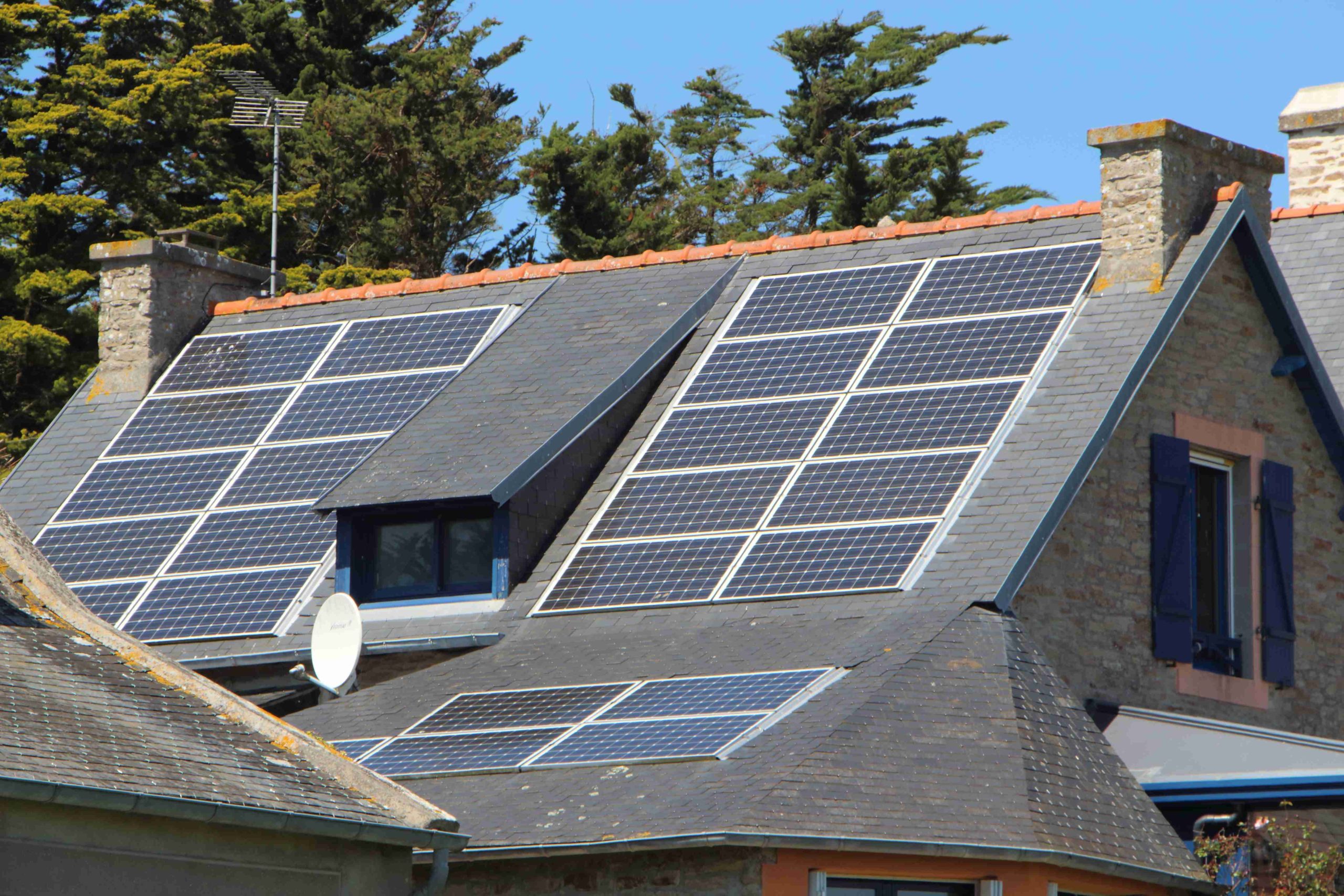 Entretien des panneaux photovoltaïques : le guide complet